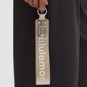 Lululemon Never Lost Keychain- Sheer Oak/White
